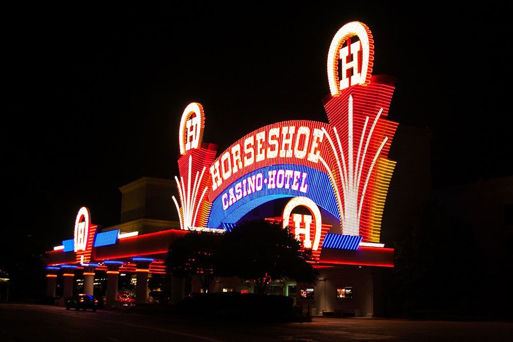 Horseshoe Tunica Casino & Hotel Robinsonville Exterior photo